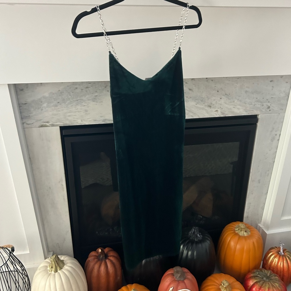 Lovely Green Velvet Cocktail Dress